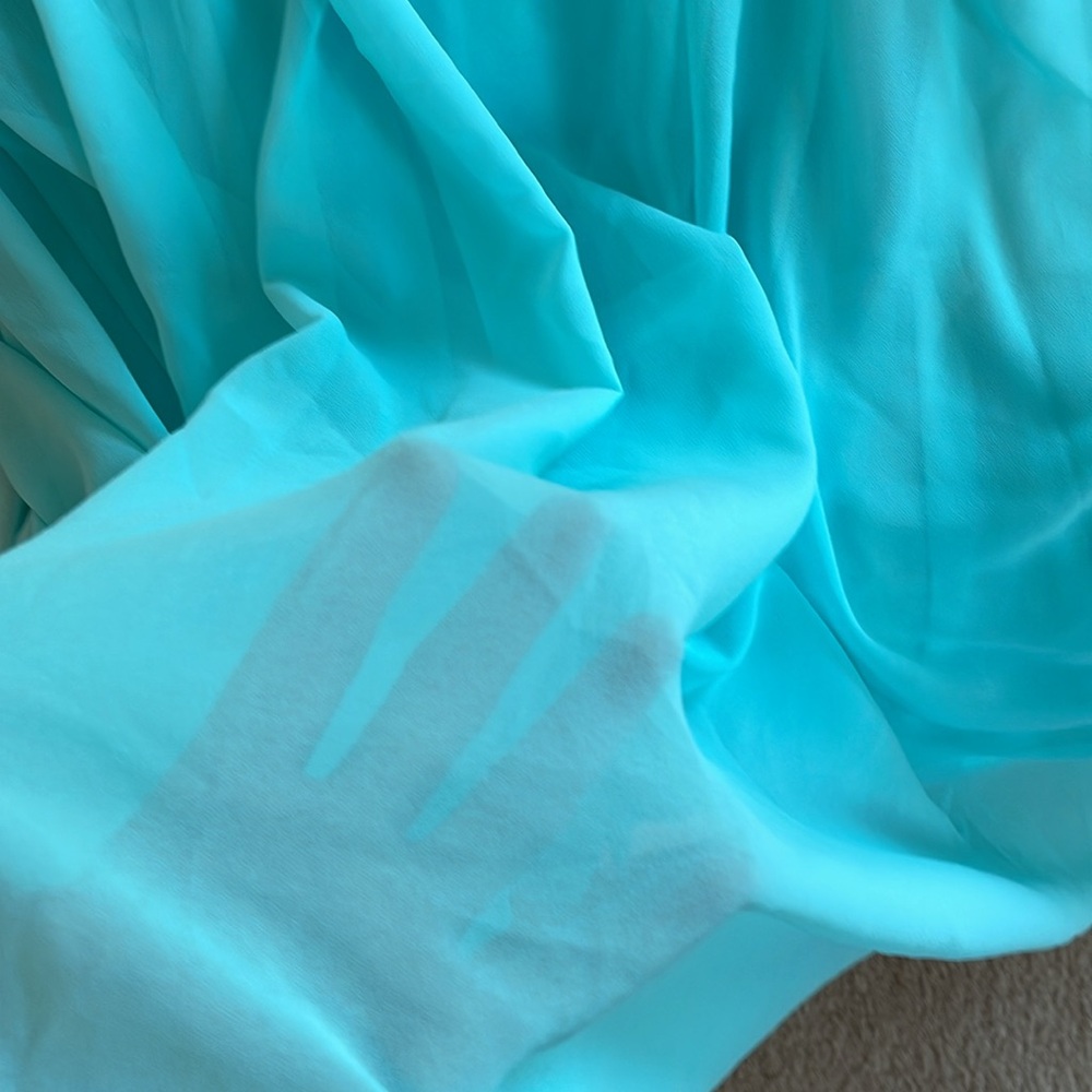 A- Afibi long teal dress. Dropped shoulders and front spaghetti straps 2XL - Picture 8 of 9